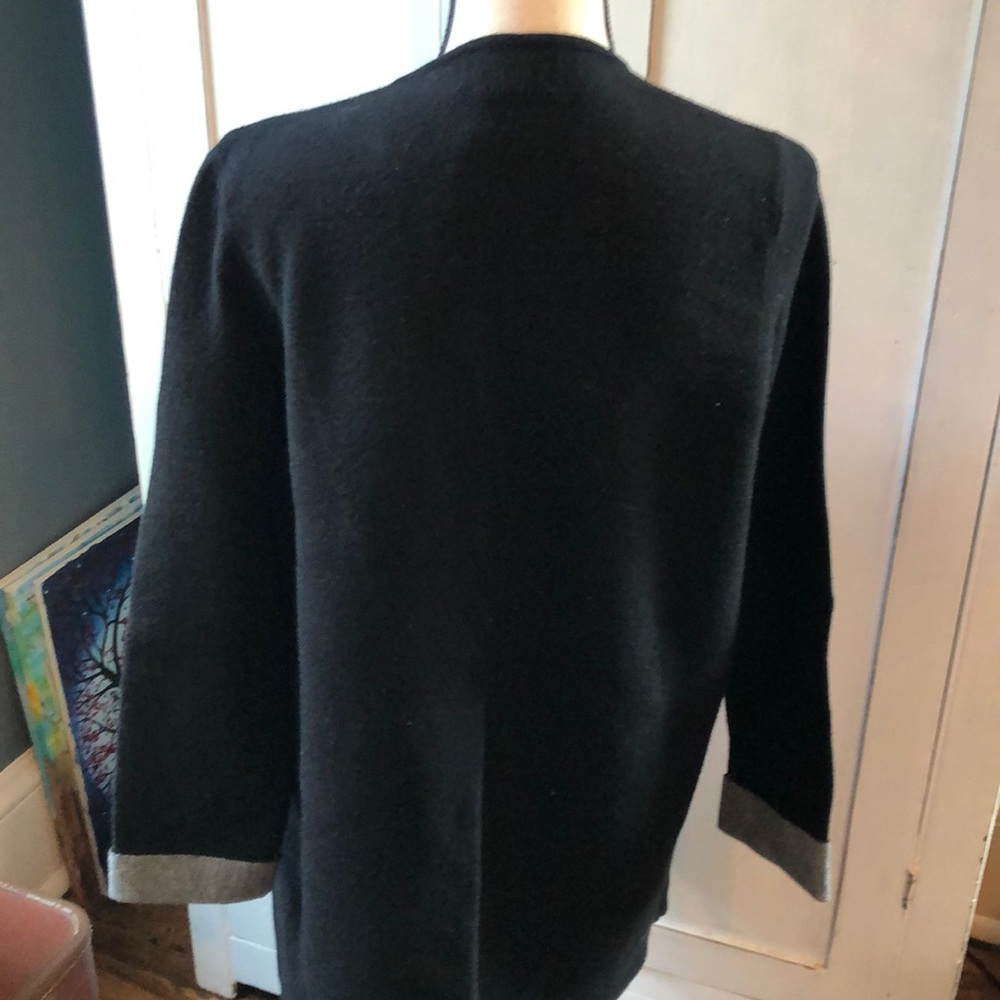 Sweater - Picture 2 of 4
